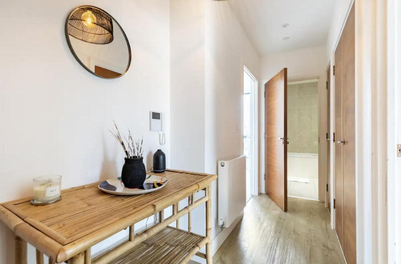 Modern 1 Bed L City Views L Work Space ลอนดอน ภายนอก รูปภาพ